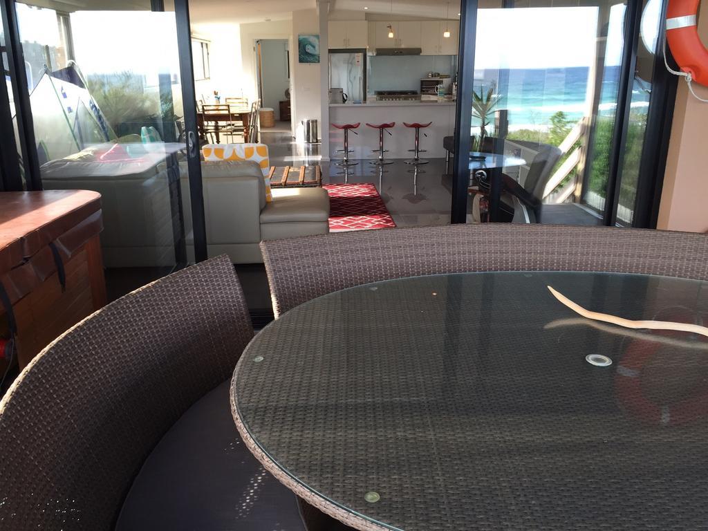 Award Winning Beach Front Retreat Frankston Esterno foto